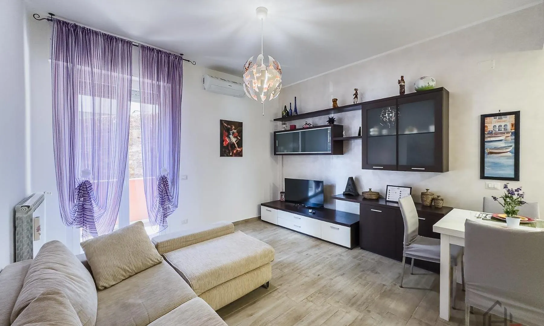 San Paolo Hospital 2Mins - Hiperwifi - Smarttv - Ac Apartment Savona 0*,  Italy